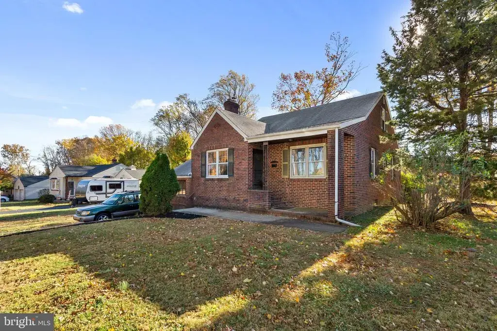39 Woodbine Ave, FEASTERVILLE TREVOSE