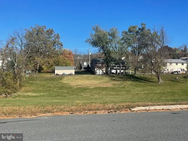 240 Rugby Rd, BIRDSBORO