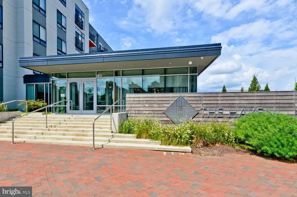 145 Riverhaven Dr #237, Oxon Hill