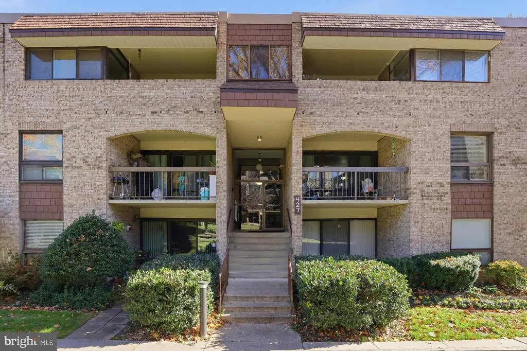 427 Christopher Ave #t-2, Gaithersburg