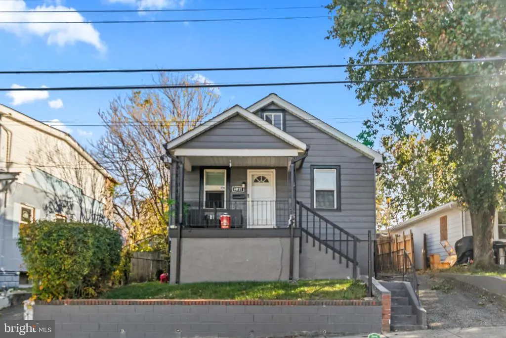 4011 Lawrence St, Brentwood