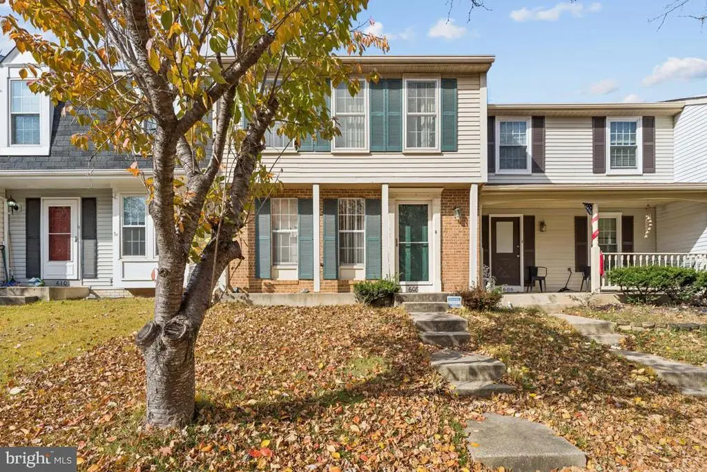 608 Coral Reef Dr, Gaithersburg