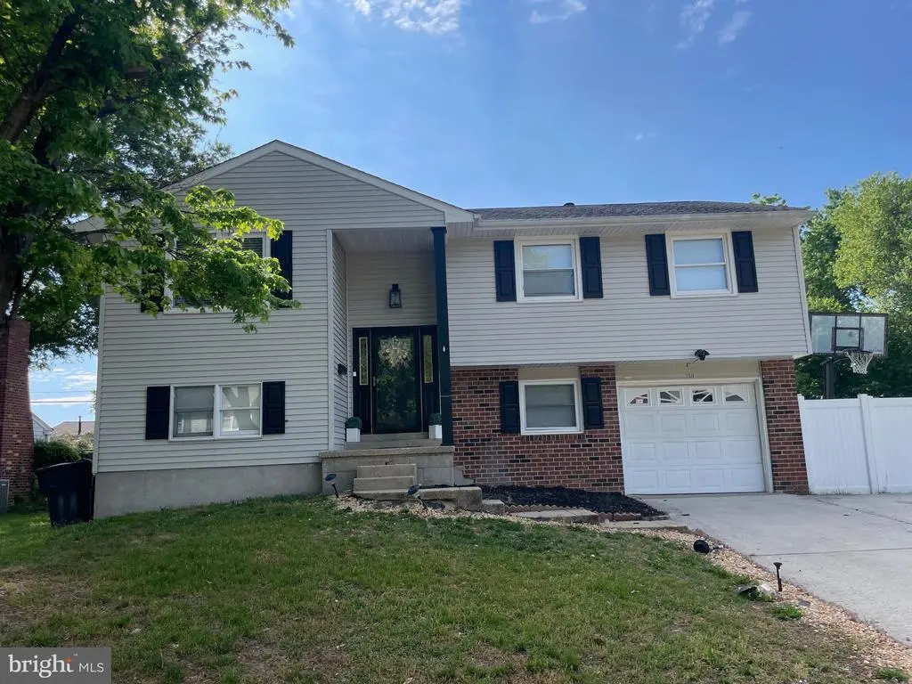 750 Miller Dr, Dover