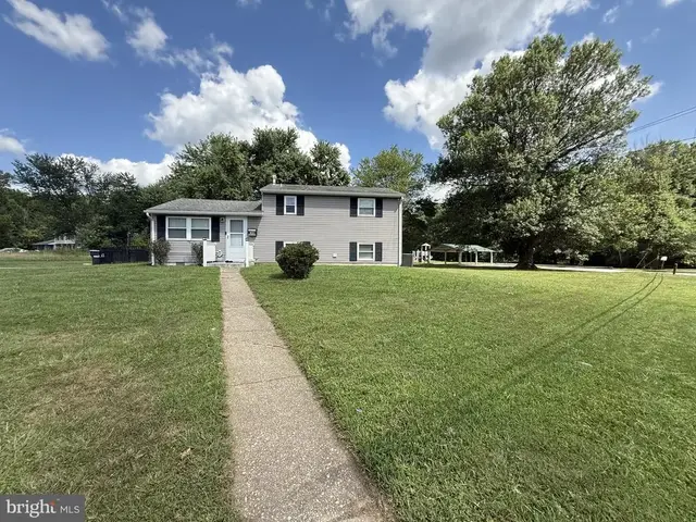 20 Chestnut Dr, Elkton