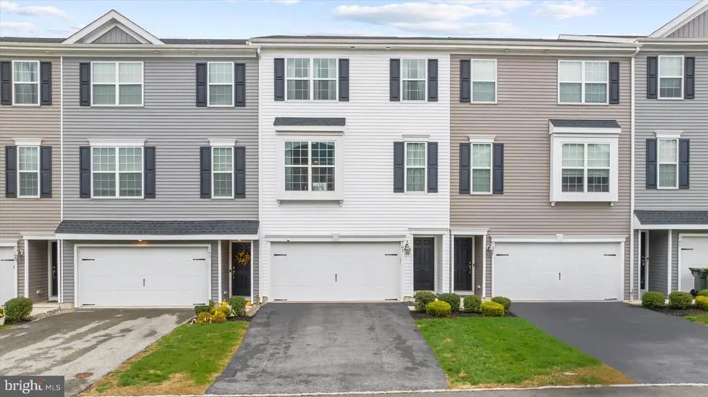 Photo of Listing #PABU2109108