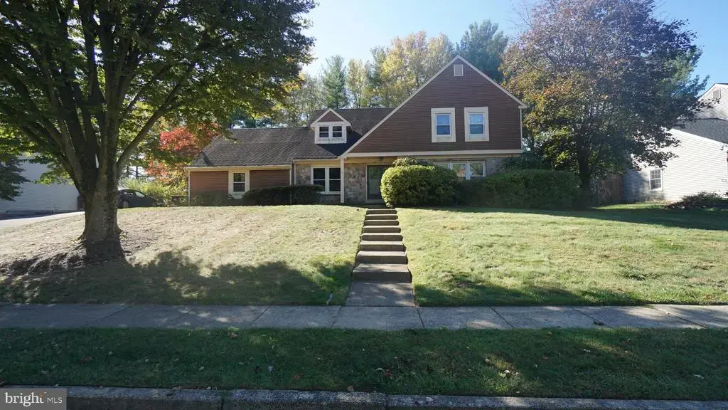 1253 Lexington Dr, YARDLEY