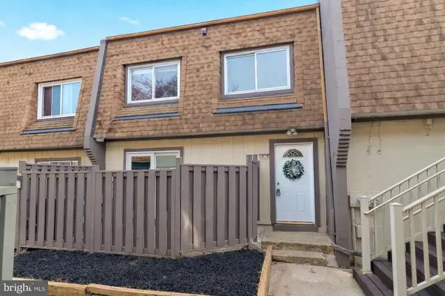 3878 Havenwood Pl #75d, Alexandria