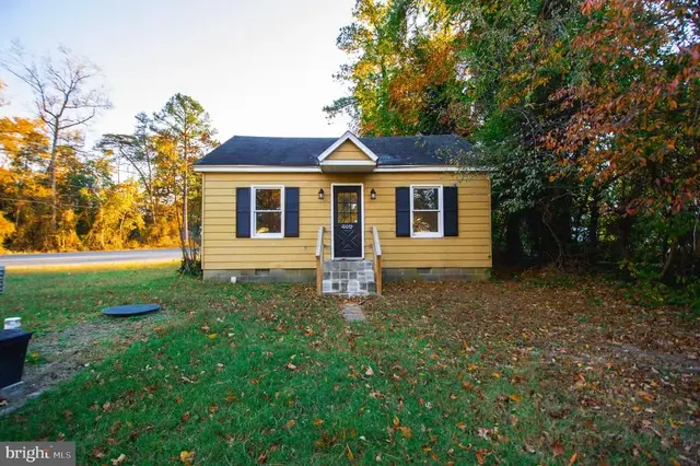 10092 Fay Ave, Seaford