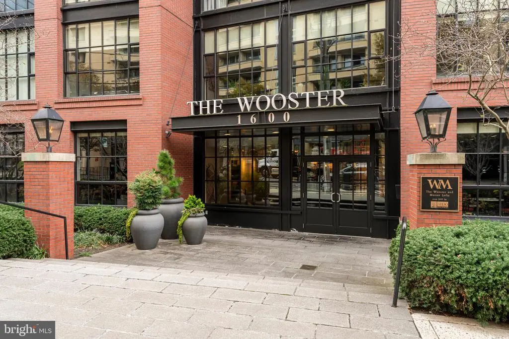 1600 Clarendon Blvd #w108, ARLINGTON