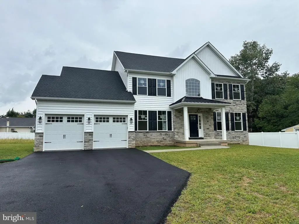 43 Davisville Rd, Southampton