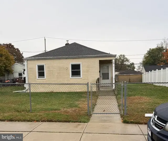 14 Lynbrook Rd, Wilmington