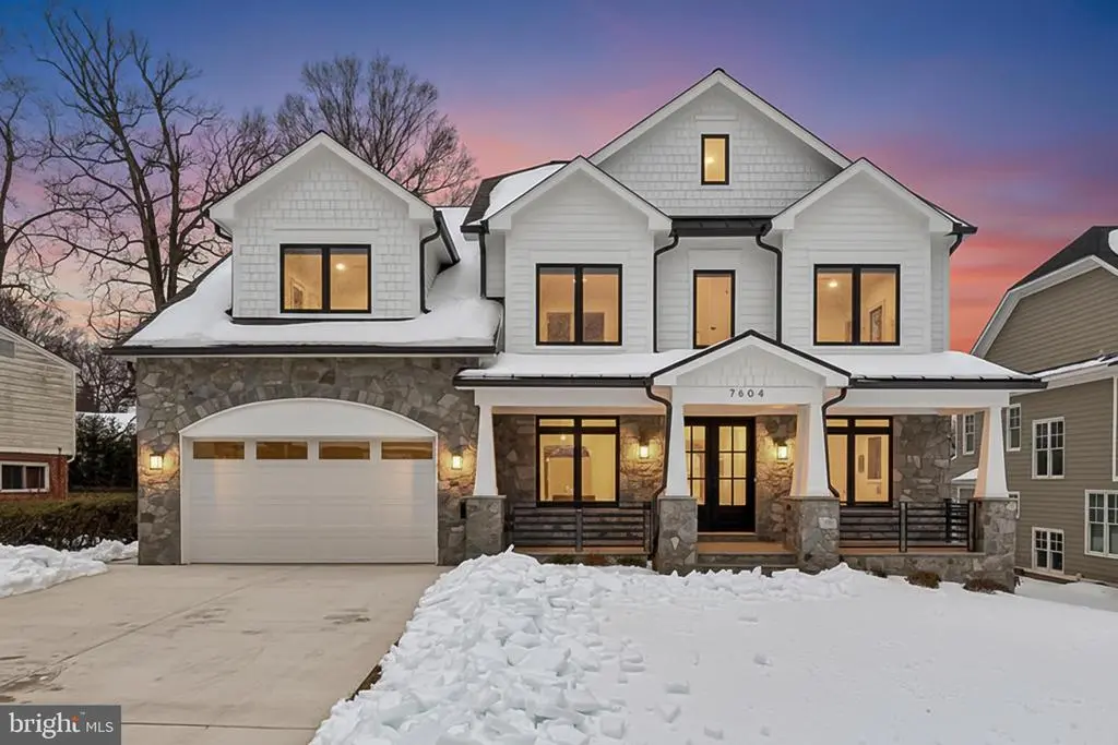 7604 Hemlock St, BETHESDA