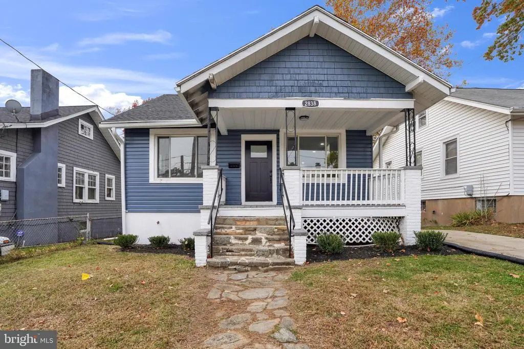 2838 27th St Ne, WASHINGTON