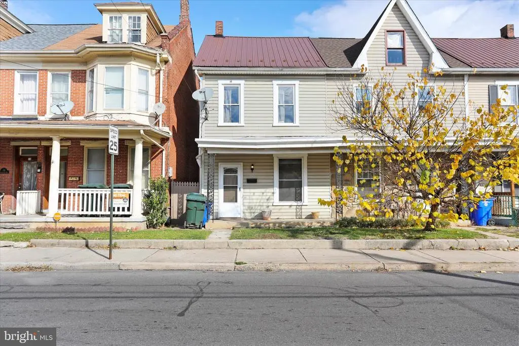 42 Fairground Ave, Hagerstown