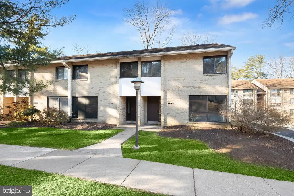 8869 Tamebird #d T22, Columbia