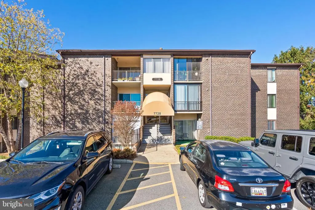 7728 Hanover Pkwy #304, Greenbelt