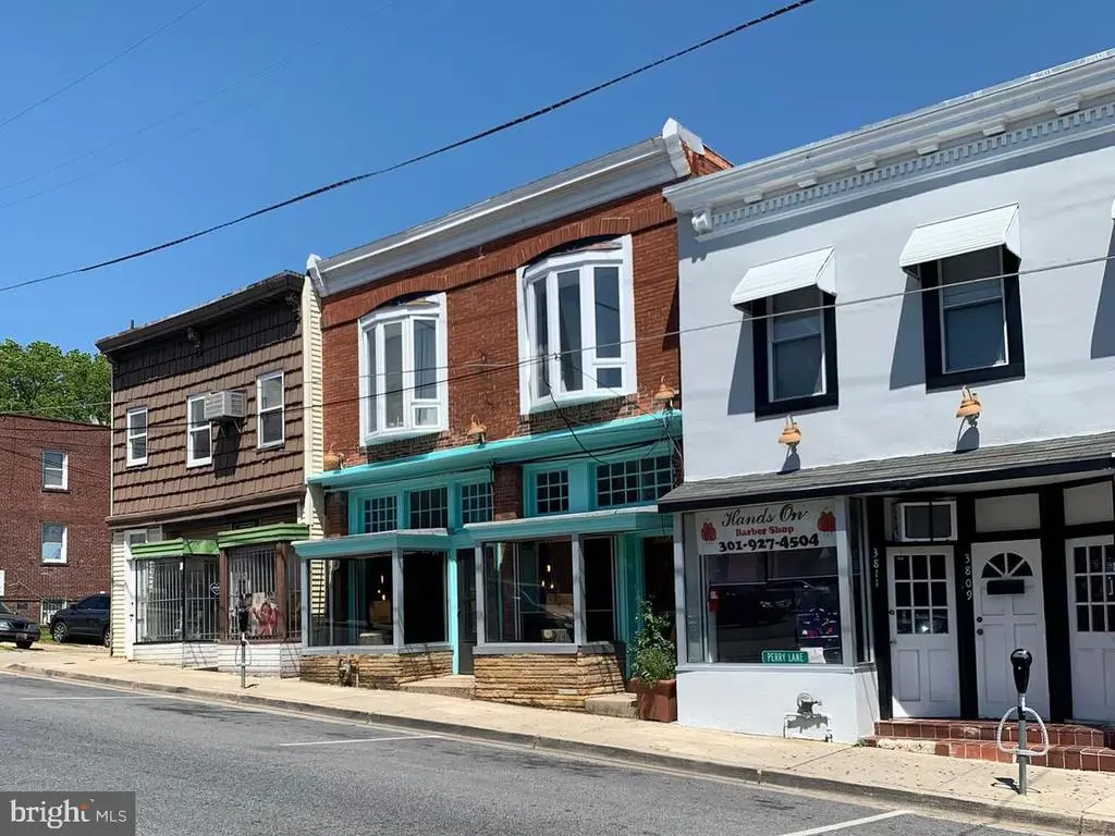 3815 34th St #floor 2, Mount Rainier