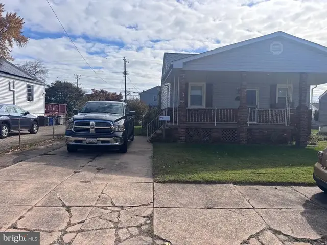 224 Pinewood Rd, Baltimore