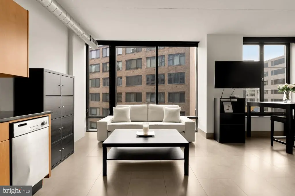 1133 14th St Nw #703, WASHINGTON