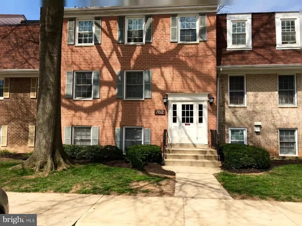762 Quince Orchard Blvd #101, Gaithersburg