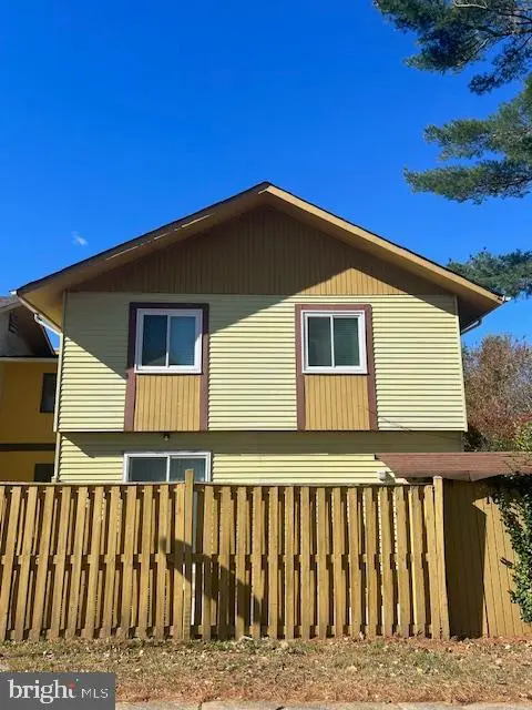 16 Brian Ct #245, Gaithersburg