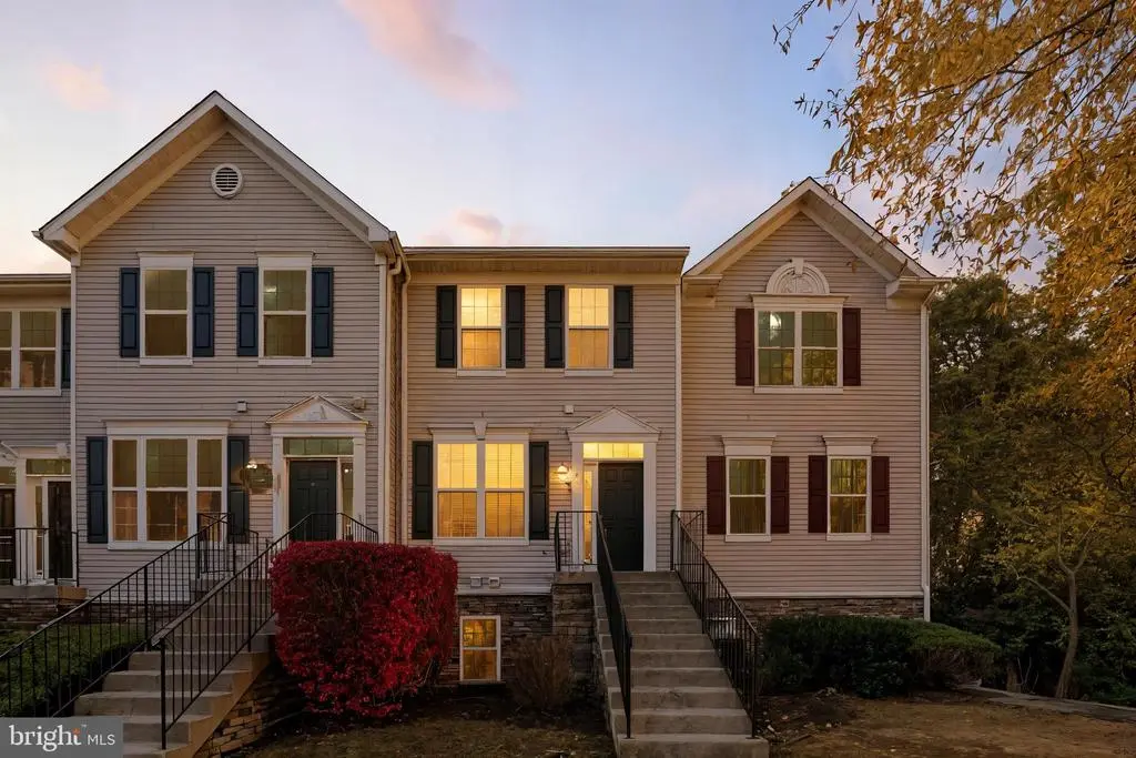 8656 Willow Leaf Ln, Odenton