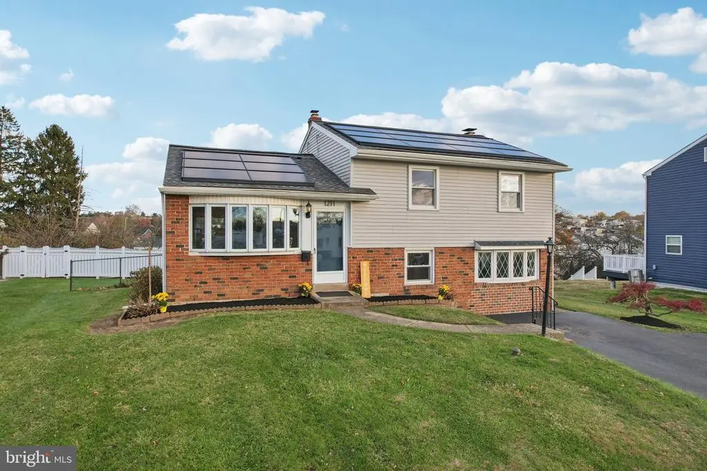 Photo of Listing #PAMC2161374