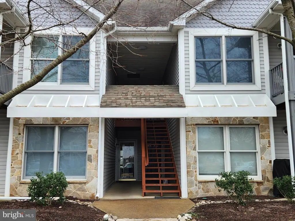 302 Teal Ct #a, Chester