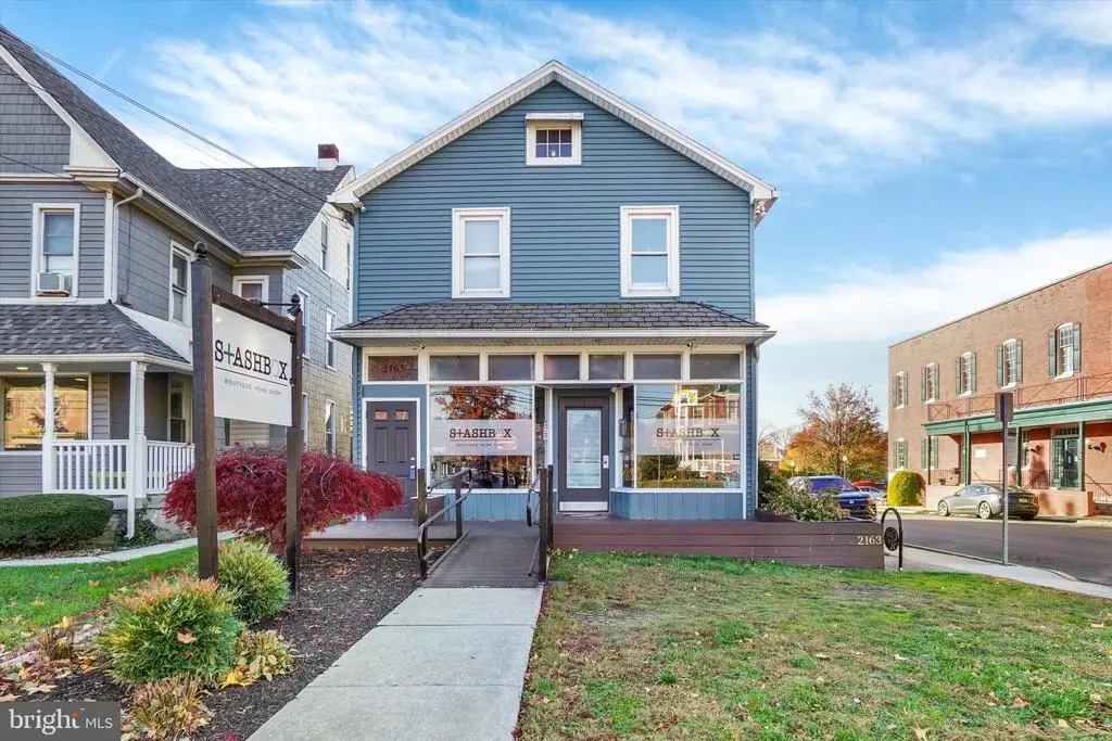 2163 Market St, Camp Hill