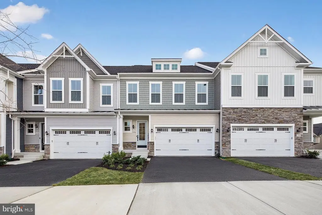 1156 Potomac View Pkwy, Brunswick