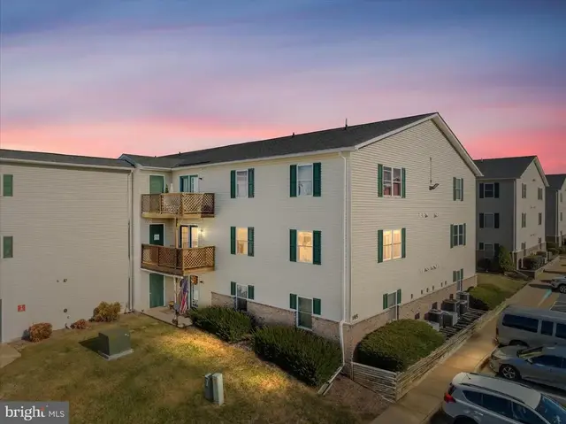 185-h6 Hailey Ln, Strasburg