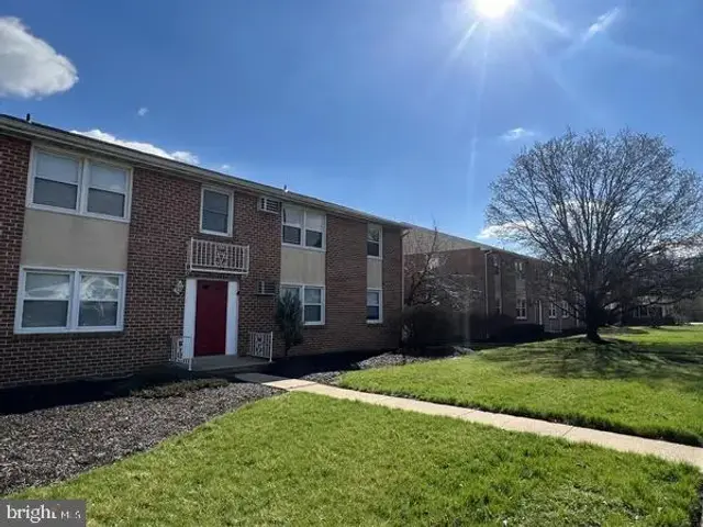 2041 N Susquehanna Trl #f, York