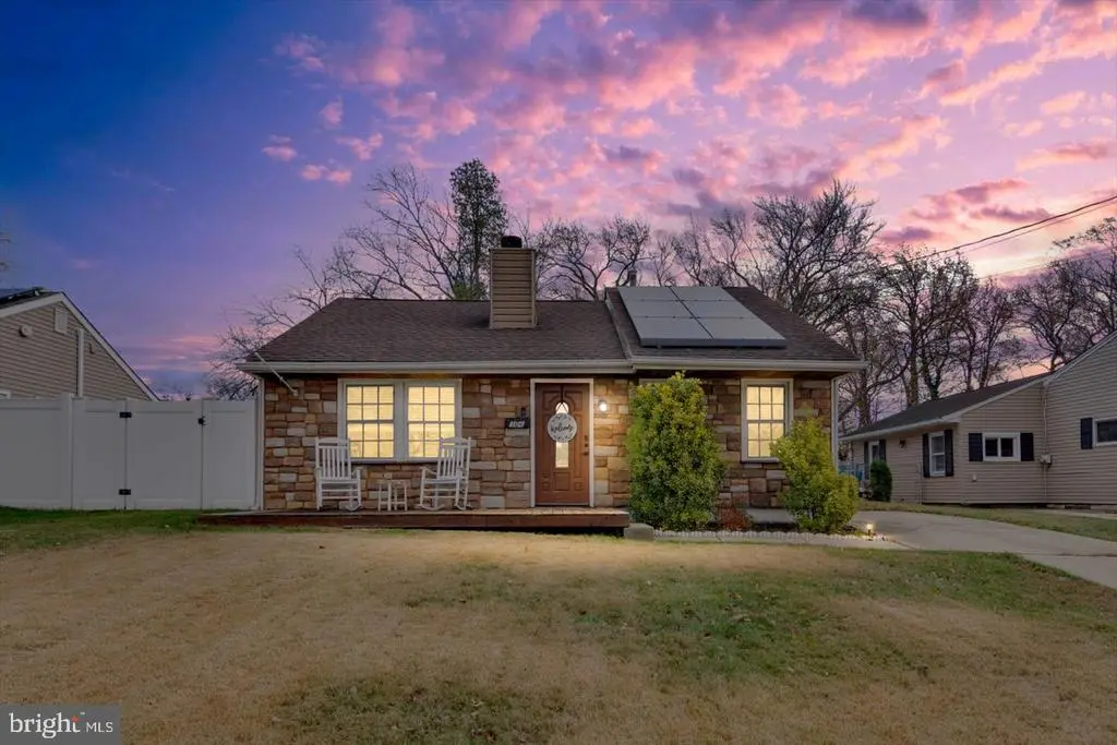 306 E Rudderow Ave, Maple Shade