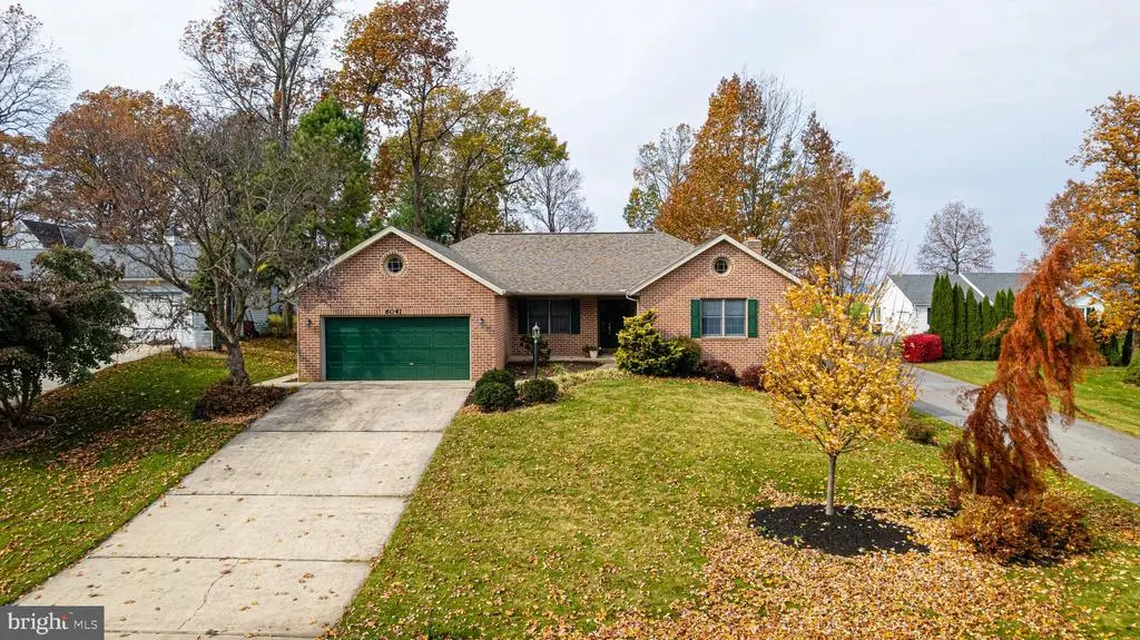 6041 Greenbriar Terrace, Fayetteville