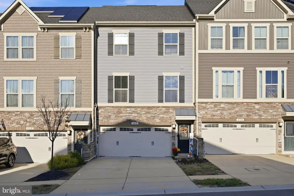 460 Marianna Dr, Millersville