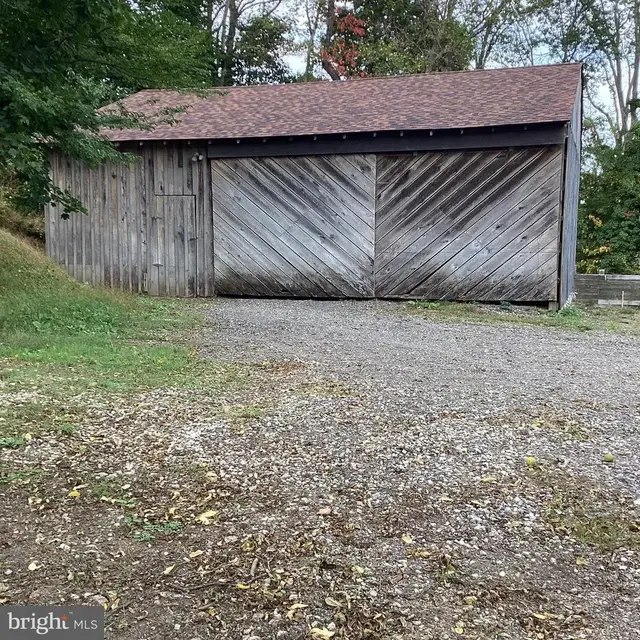 1050 Pike Springs Rd #barn, Phoenixville
