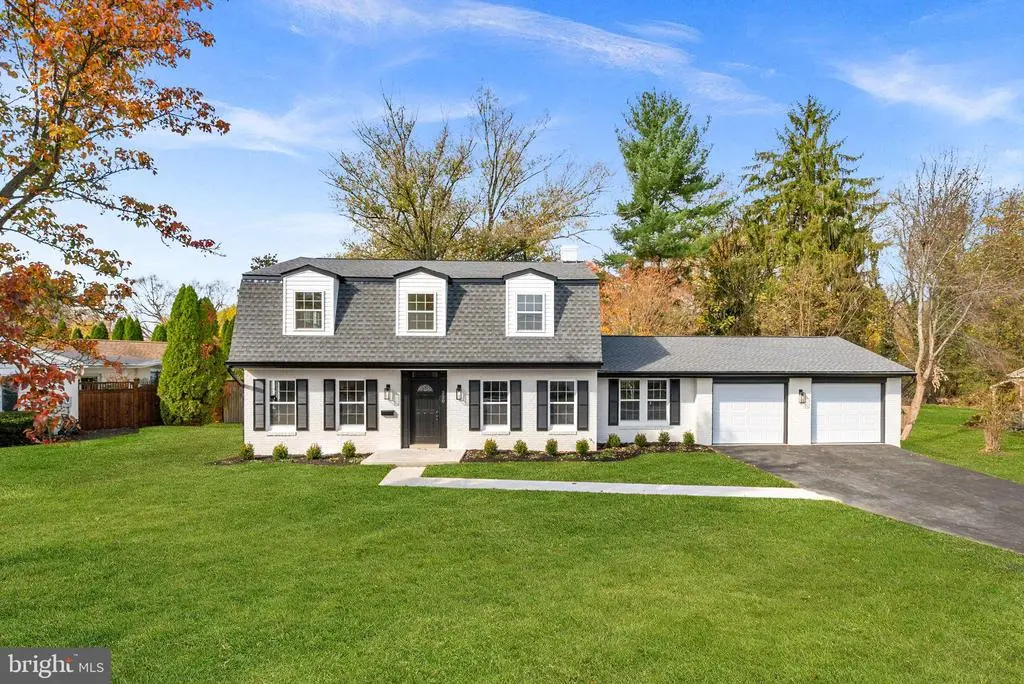 220 North St Ne, LEESBURG