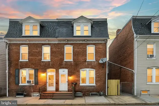 109 W 6th Ave, York