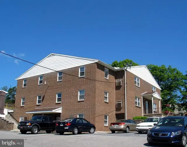 50 N 67th St #3, Harrisburg