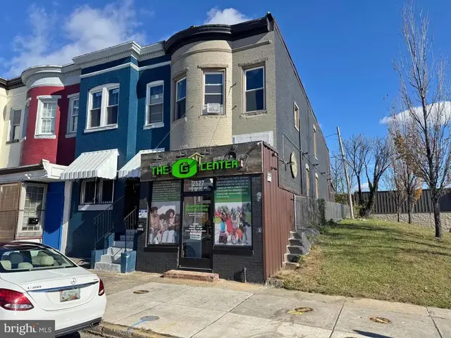 2527 Greenmount Ave, Baltimore
