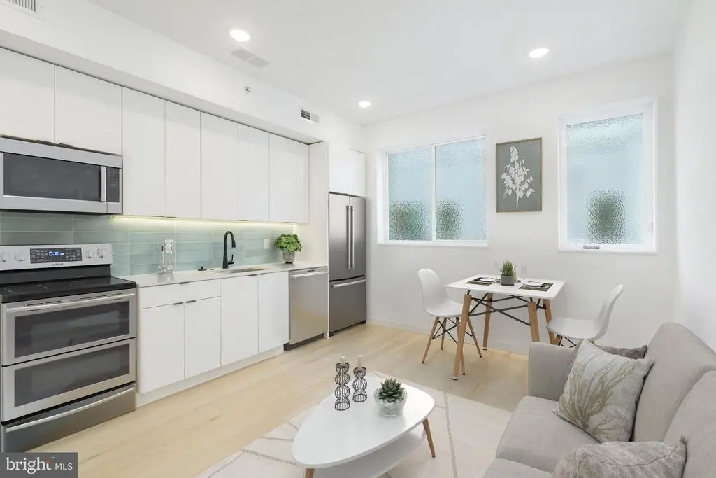 2721 N Howard St #e, Philadelphia