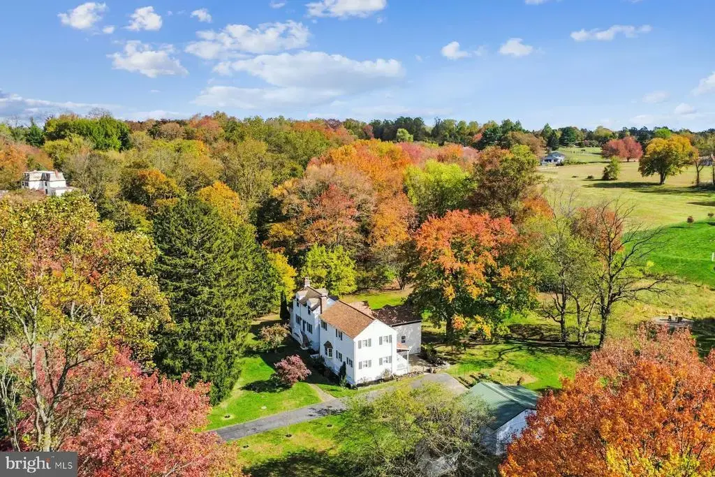 1554 Meadow Ln, GLEN MILLS