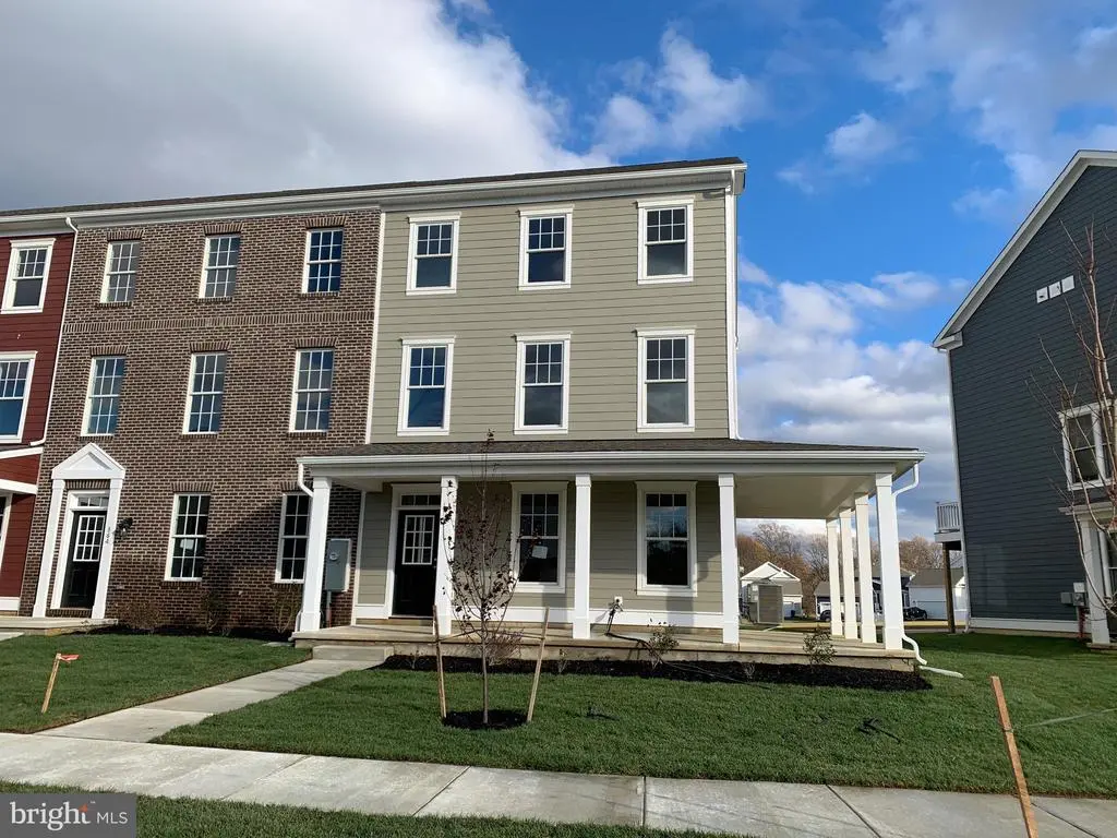 862 Mapleton Ave, Middletown