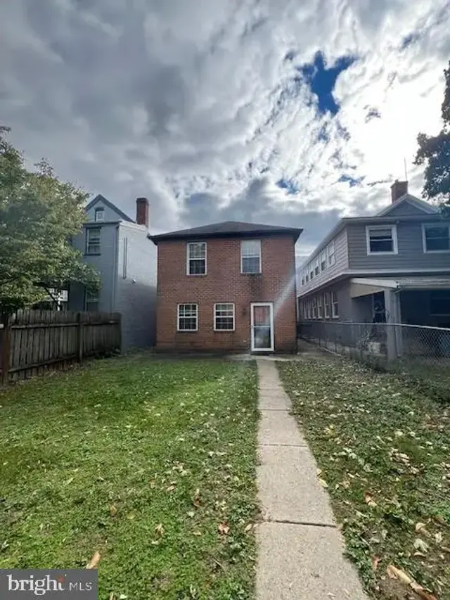 309 E 3rd St #b, Frederick