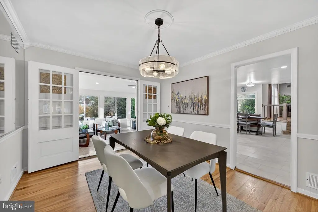 11500 Deborah Dr, Potomac