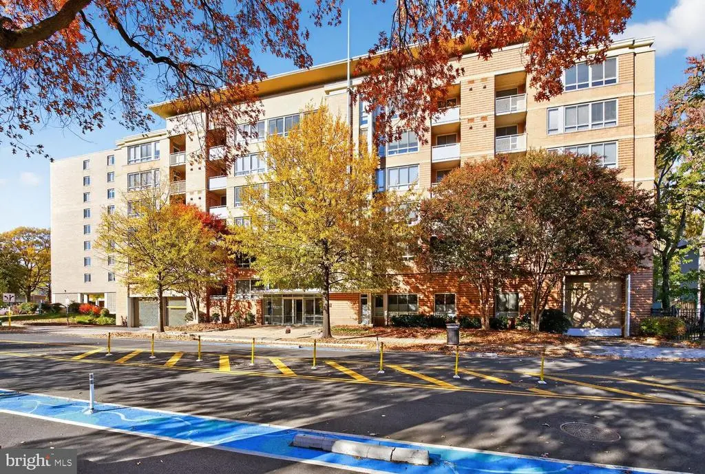 355 I St Sw #121, WASHINGTON