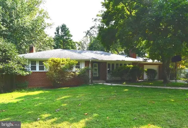 9801 Gwynn Park Dr, Ellicott City