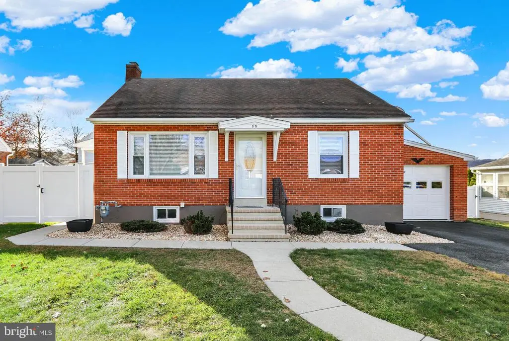 88 E College Ave, Wernersville