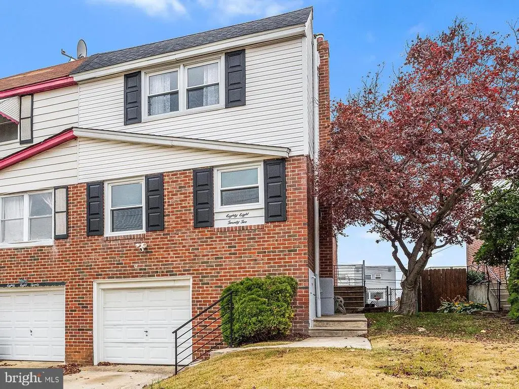 8822 Dewees St, Philadelphia