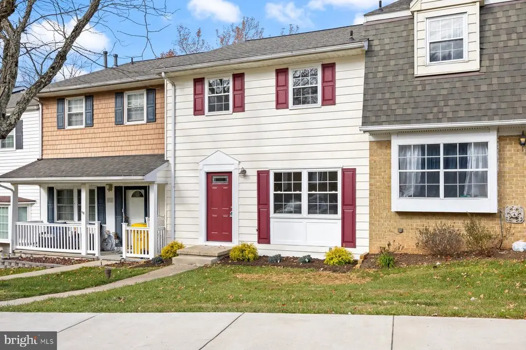 594 Millshire Dr, Millersville